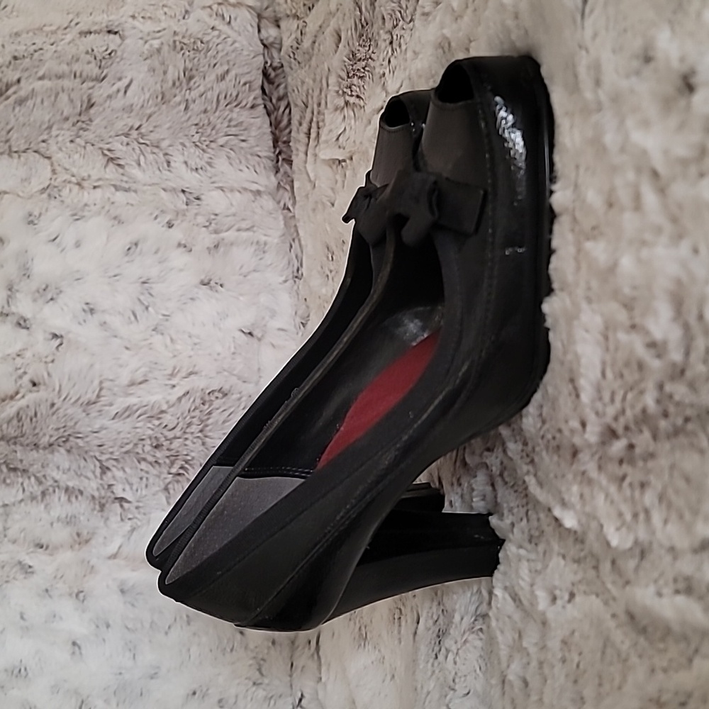 Aerosole heels